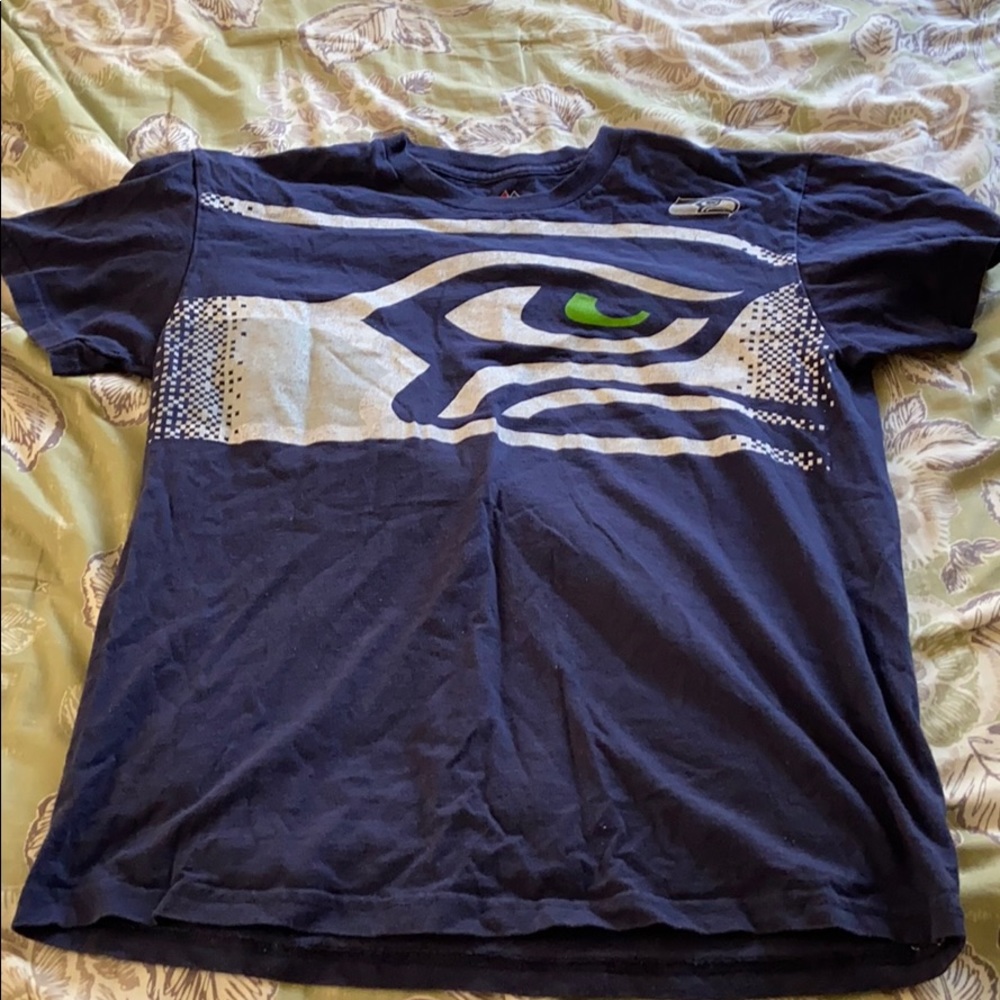 Seattle Seahawks Majestic NFL Size Medium Used